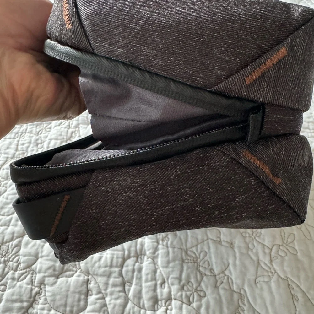 Doterra toiletry bag